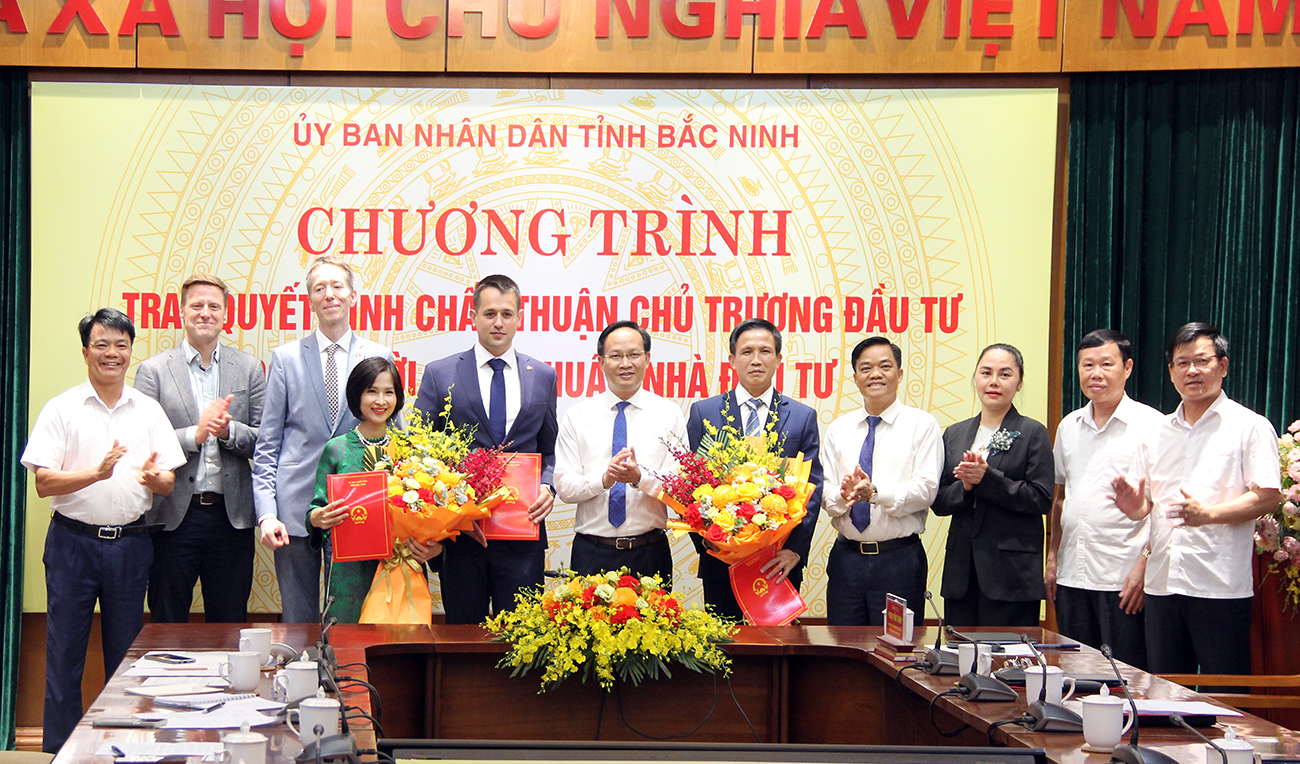 Bắc Ninh trao Quyết định chấp thuận chủ trương đầu tư cho 02 dự án điện gió với tổng vốn hơn 6000 tỷ đồng